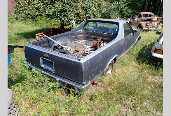 Auction listing photo