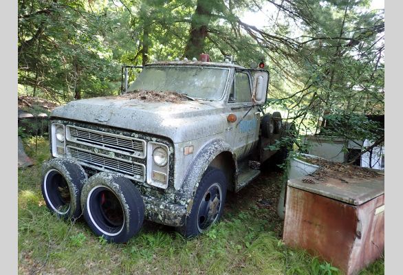 Auction listing photo