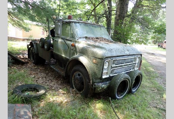Auction listing photo