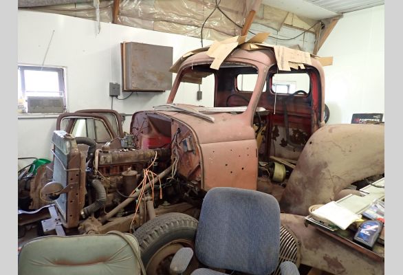 Auction listing photo