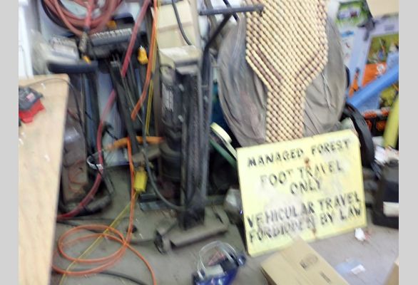 Auction listing photo