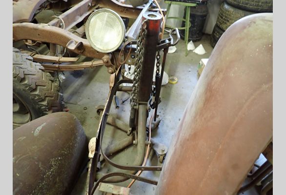 Auction listing photo