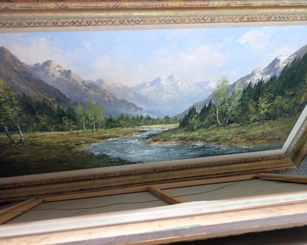 Auction listing photo