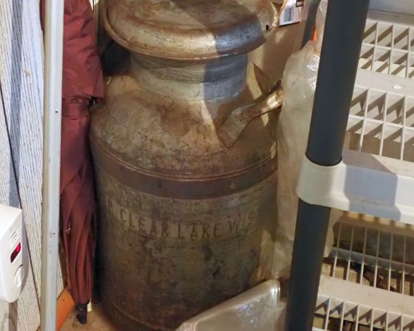 Auction listing photo