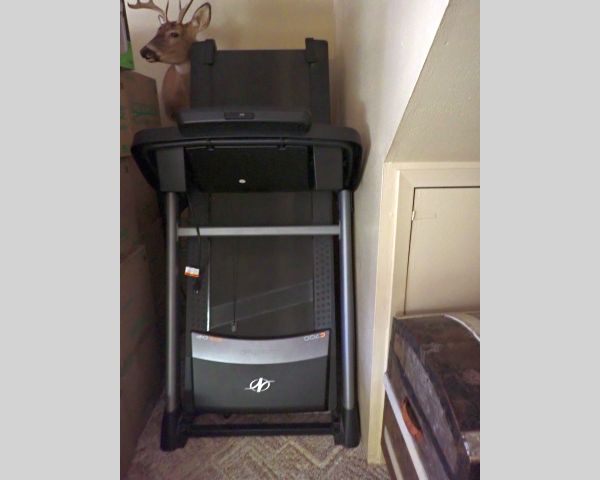 Auction listing photo