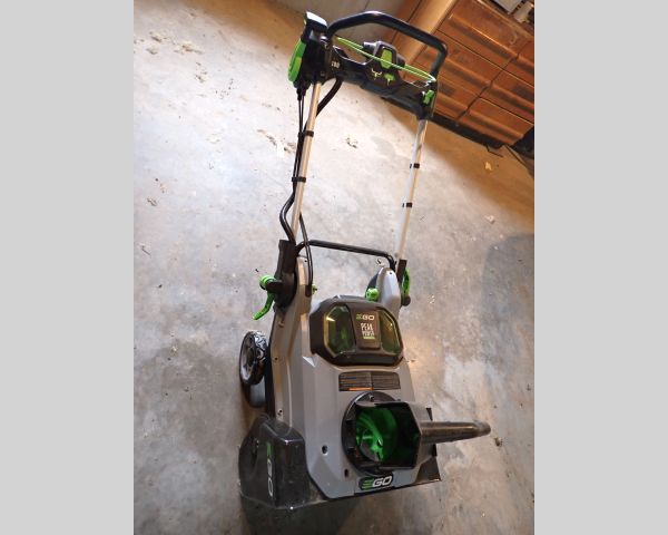 Auction listing photo