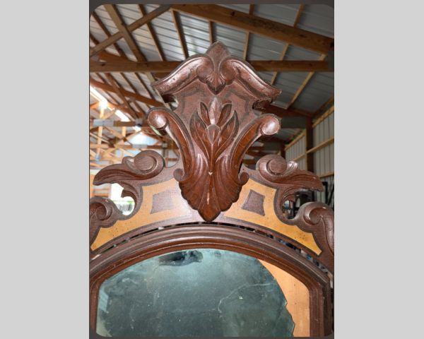 Auction listing photo