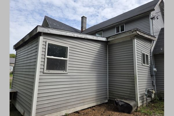 Auction listing photo