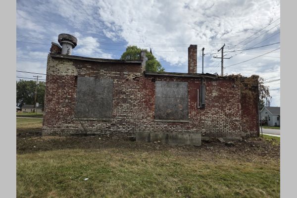 Auction listing photo