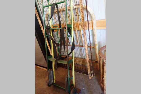 Auction listing photo