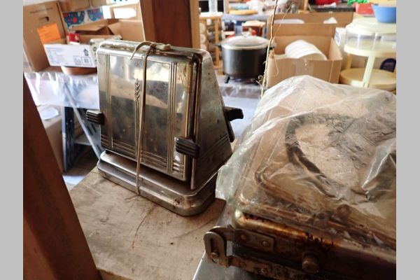 Auction listing photo