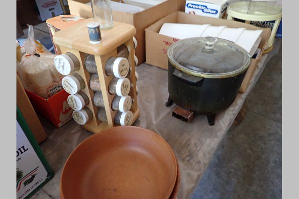 Auction listing photo