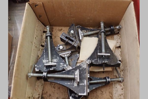 Auction listing photo