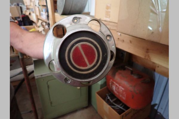 Auction listing photo