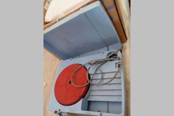 Auction listing photo