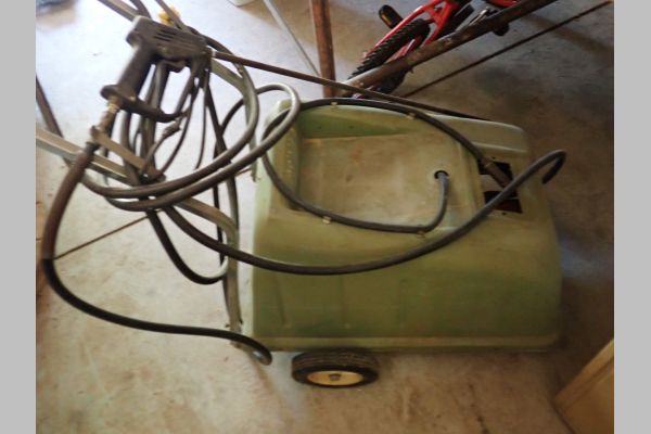 Auction listing photo