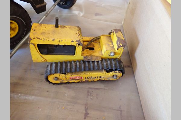 Auction listing photo
