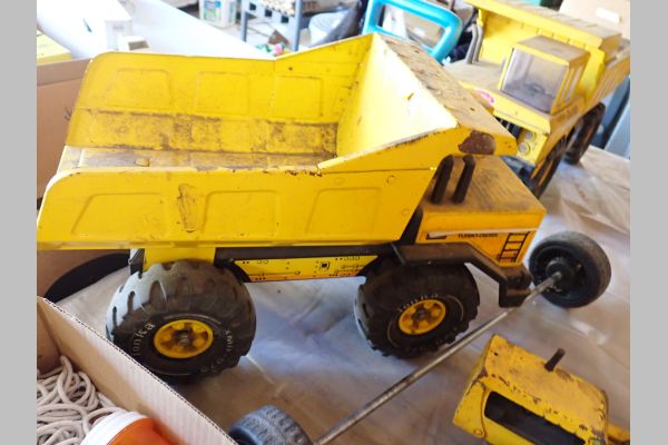 Auction listing photo