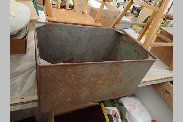 Auction listing photo