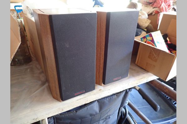 Auction listing photo