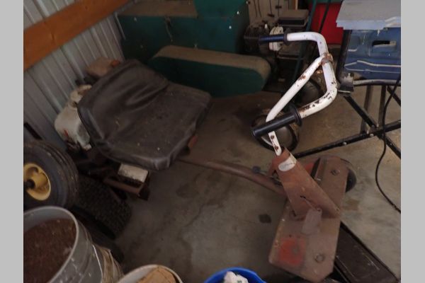 Auction listing photo
