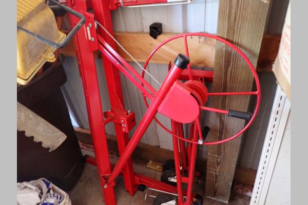 Auction listing photo
