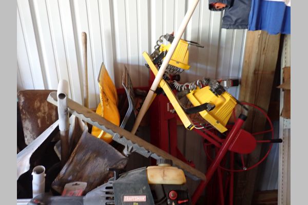 Auction listing photo