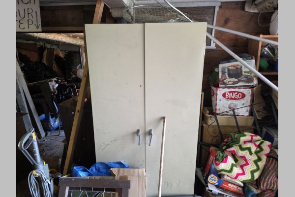 Auction listing photo