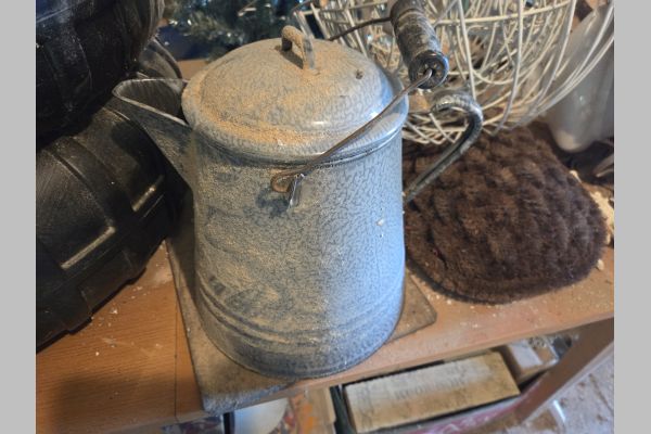 Auction listing photo