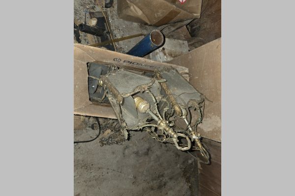 Auction listing photo