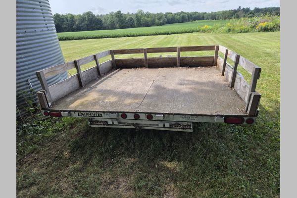 Auction listing photo