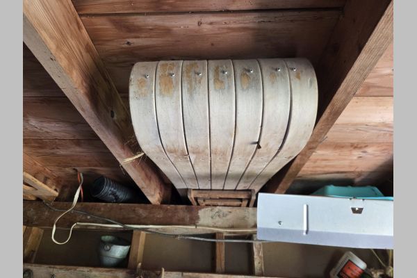 Auction listing photo