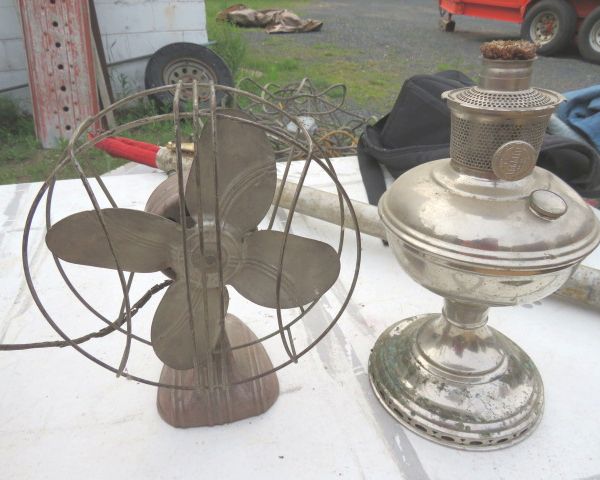 auction image