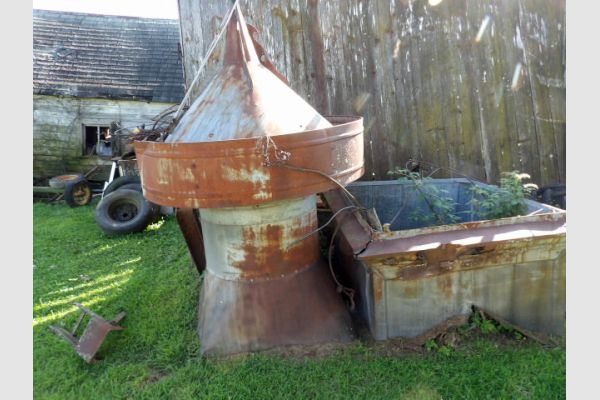 auction image