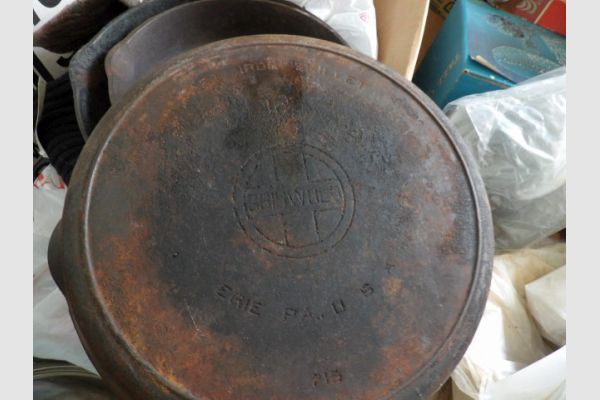 auction image