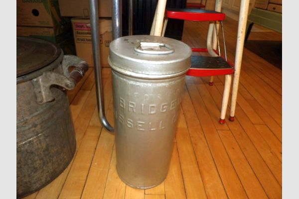 auction image