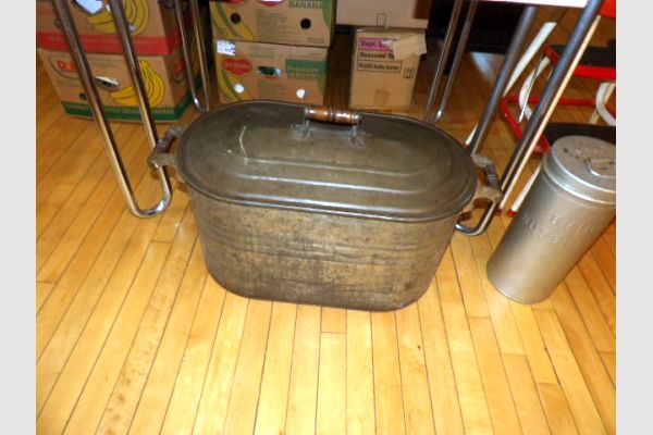 auction image