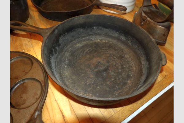 auction image