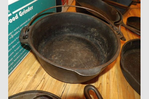 auction image