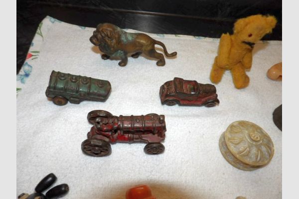 auction image