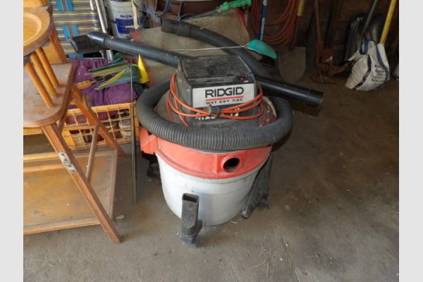 auction image