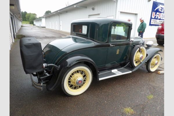 auction image