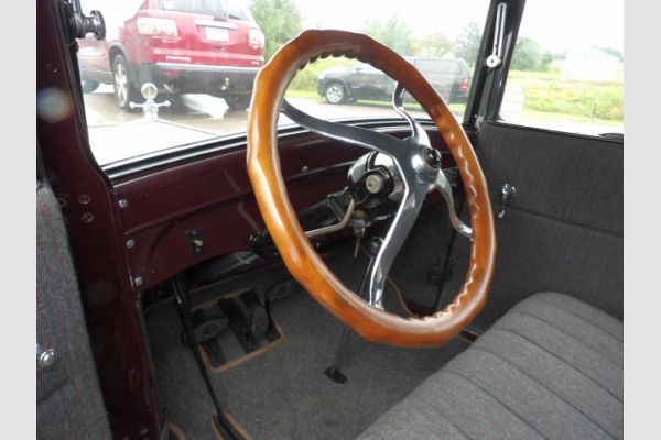 auction image