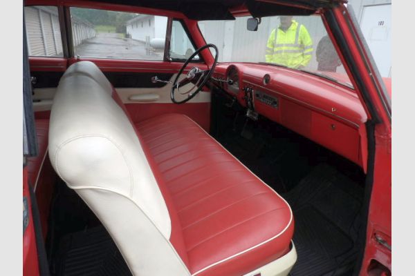 auction image