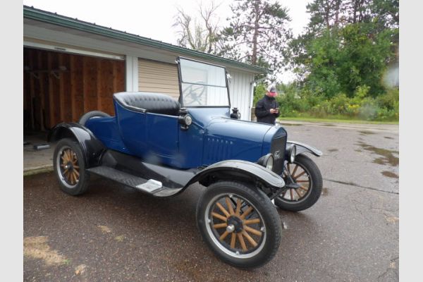 auction image