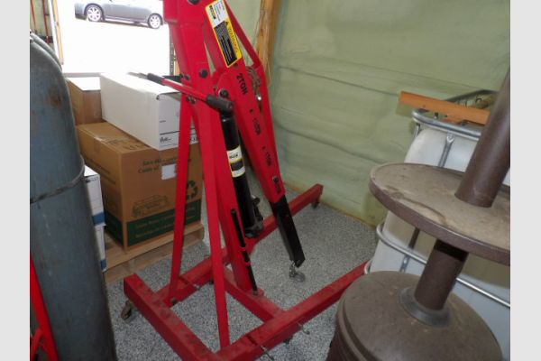 auction image