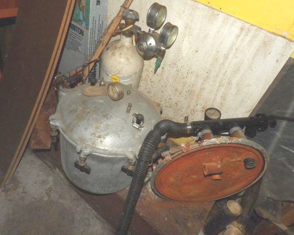auction image