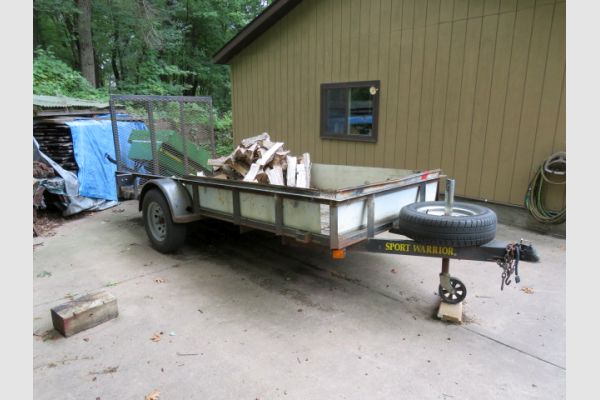 auction image