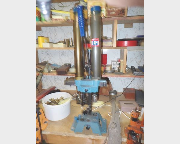 auction image