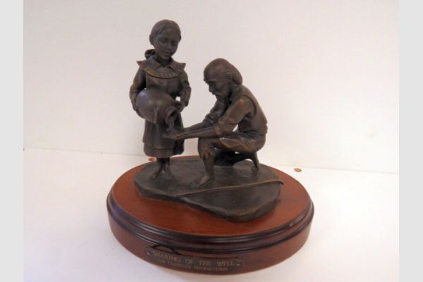 auction image